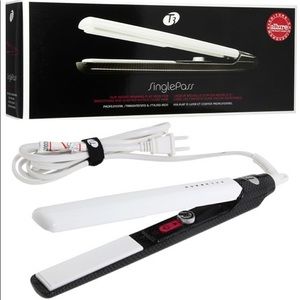 T3 Single Pass Straightening Iron